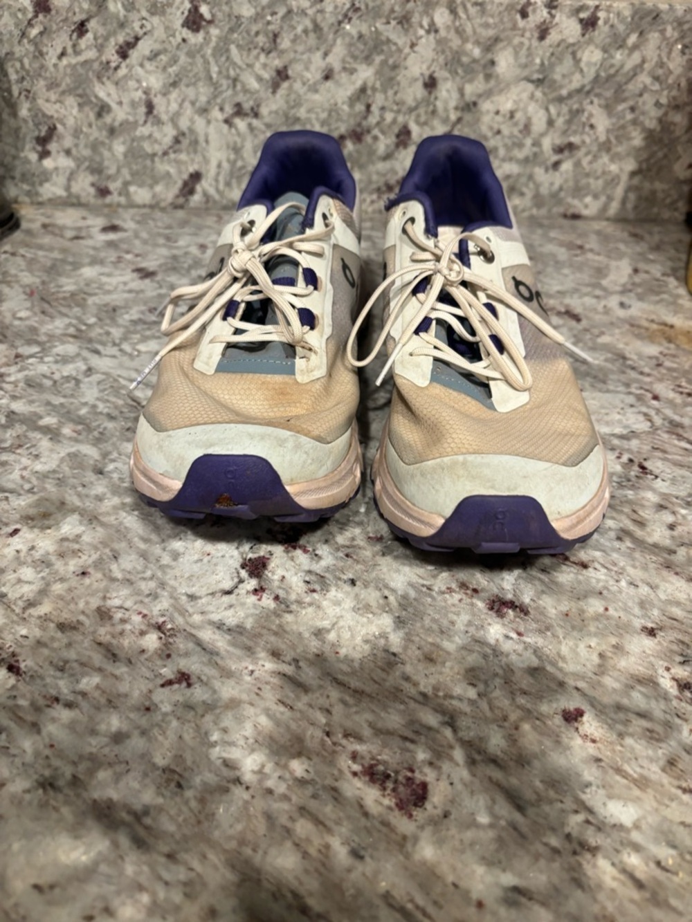 On Cloud Running Trail shoes frost mineral